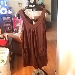10/$10    Cover Me Brown Dress M